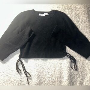 Black Long Sleeves Crop Top